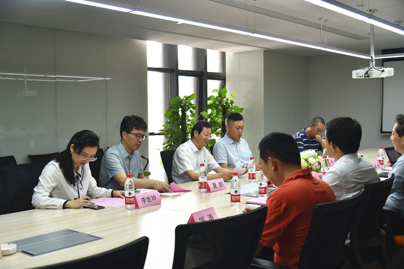 江苏省工信厅胡学同副厅长一行莅临指导工作